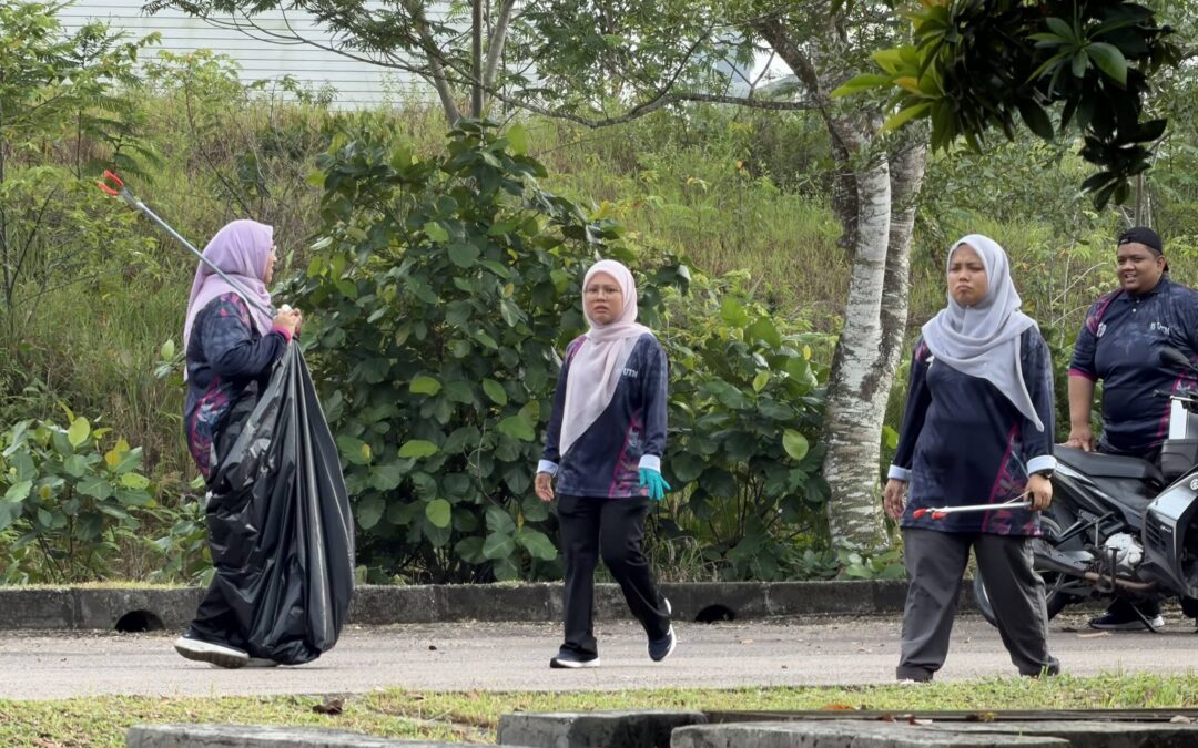 Program Langkah Merdeka: Brisk Walk & Plogging