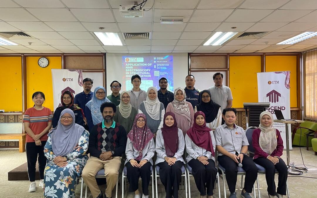 SEMINAR APPLICATION OF NMR SPECTROSCOPY IN STRUCTURAL IDENTIFICATION